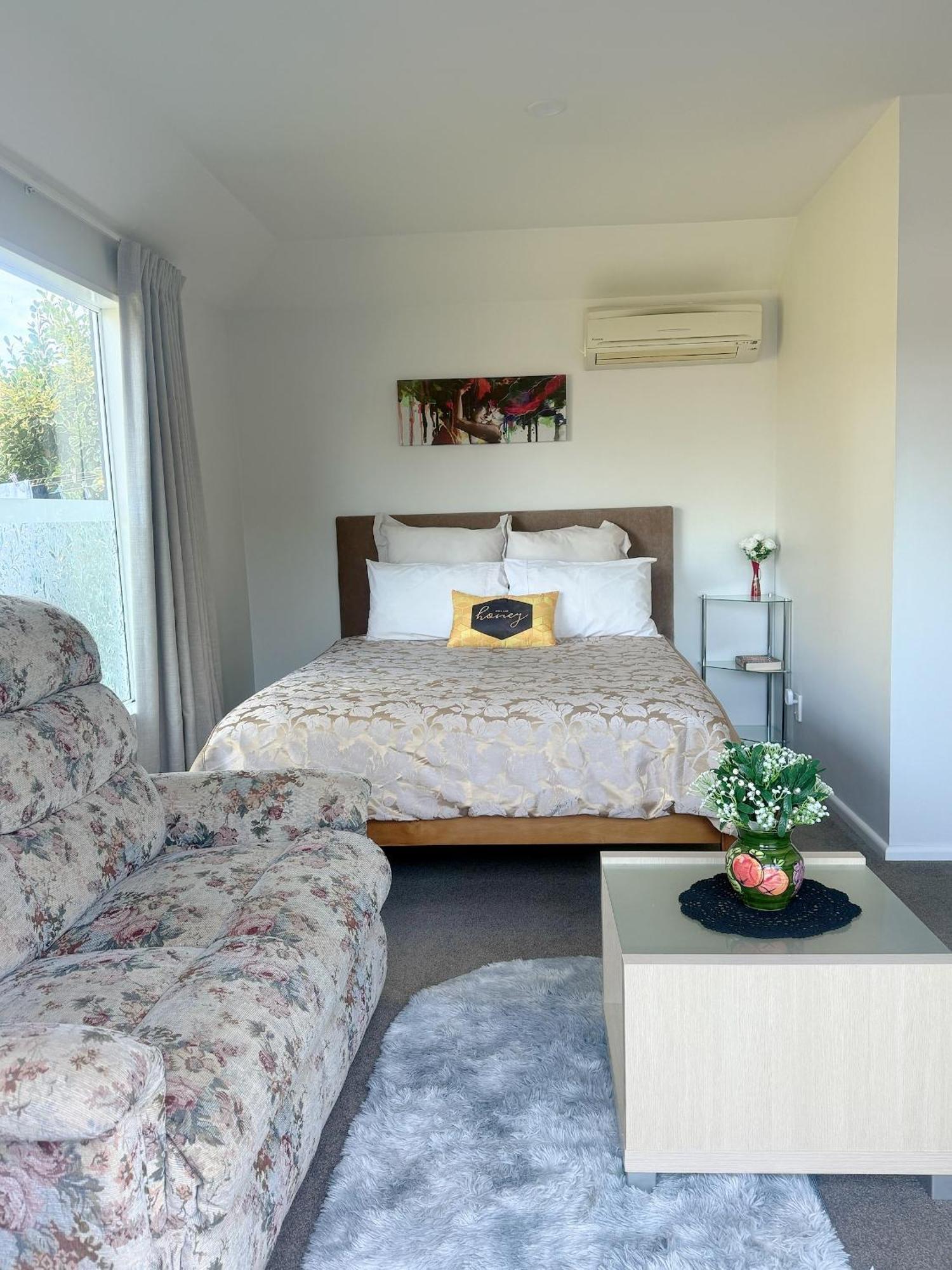Cozy And Sunny Room Near City To Seapath Christchurch Ngoại thất bức ảnh