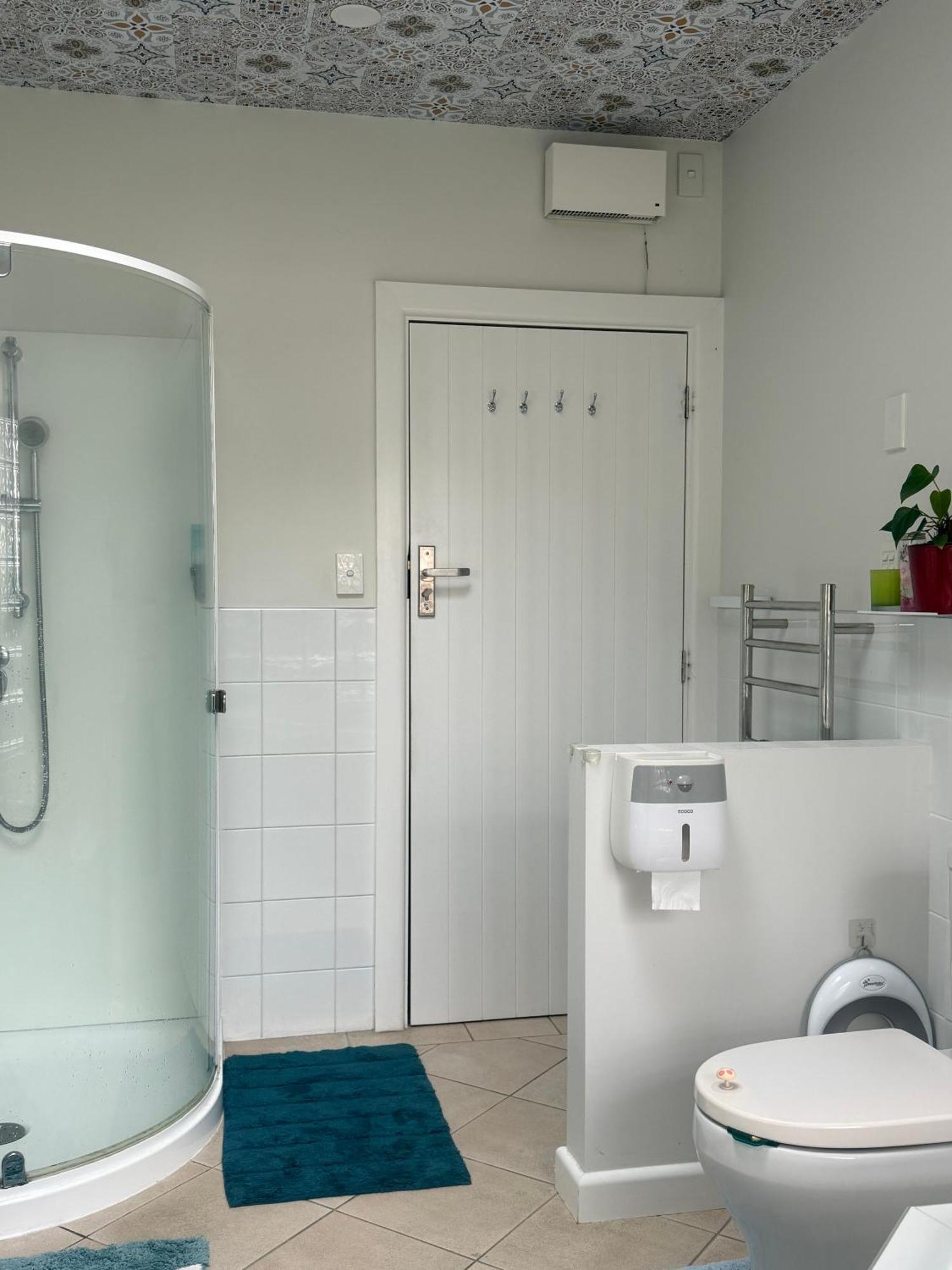 Cozy And Sunny Room Near City To Seapath Christchurch Ngoại thất bức ảnh