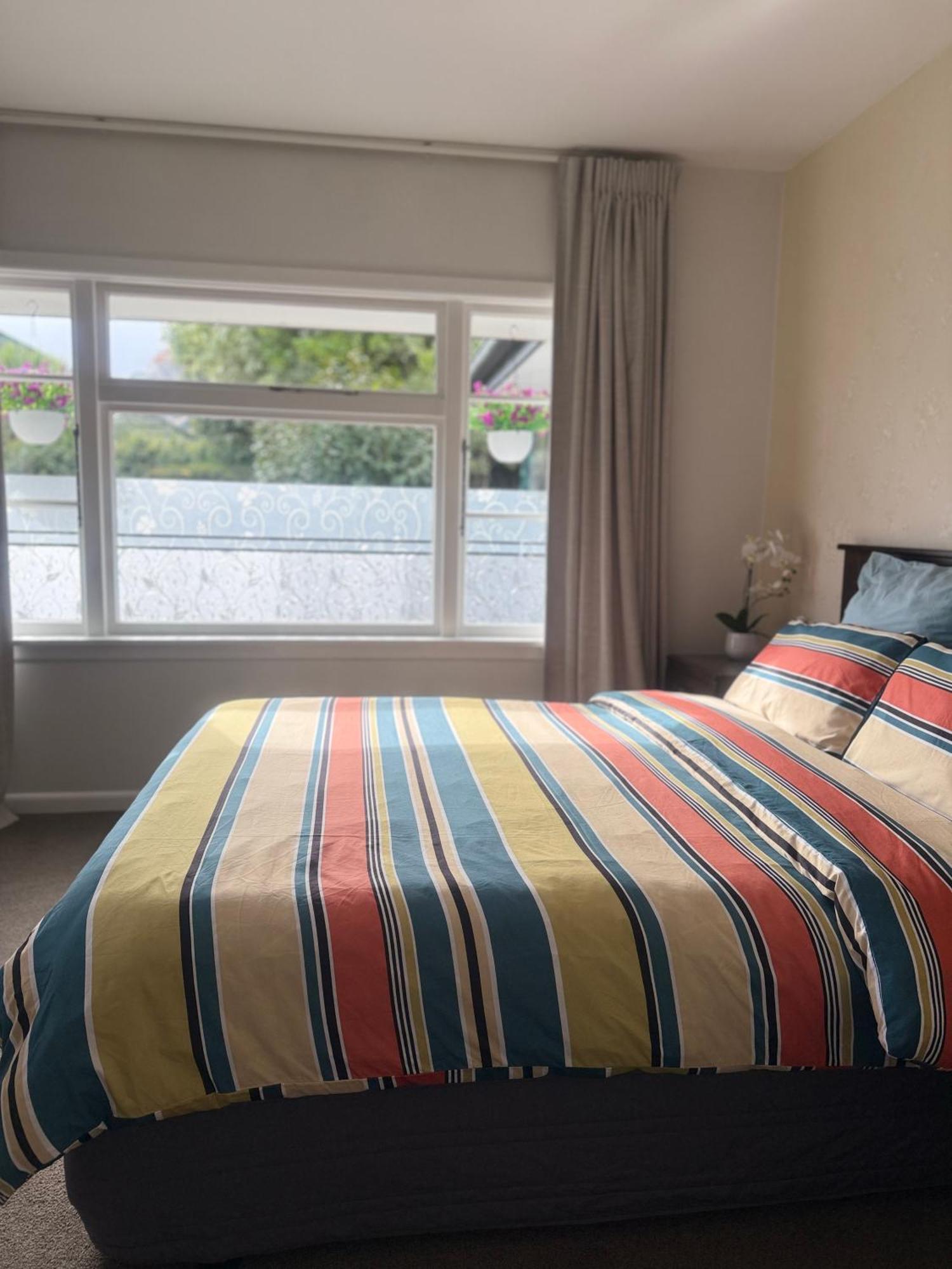 Cozy And Sunny Room Near City To Seapath Christchurch Ngoại thất bức ảnh